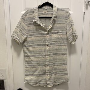 Marine Layer Stretch Selvage Short Sleeve Shirt in Cool Baja Stripe. Size Marge
